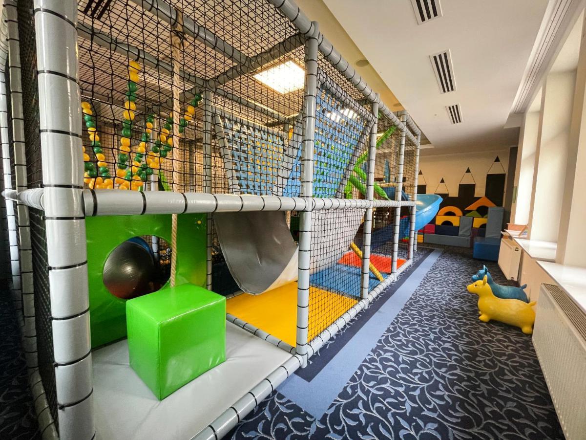 Park Rekreacyjno-Biznesowy Las Woda Wilga Εξωτερικό φωτογραφία
