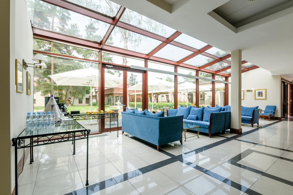 Park Rekreacyjno-Biznesowy Las Woda Wilga Εξωτερικό φωτογραφία